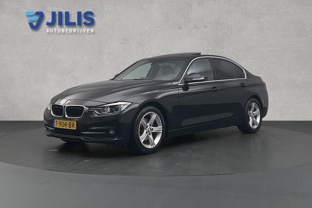 BMW 3-SERIE 318i Edition Luxury Line | Stoelverwarming | Lederen bekleding | Schuifdak | LED