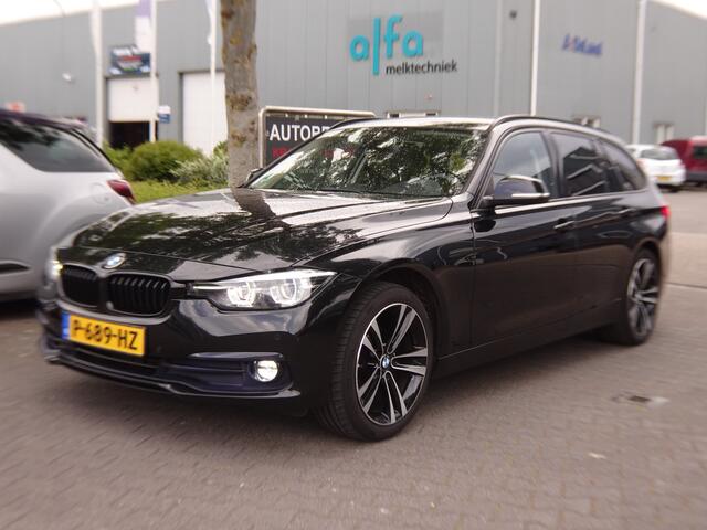 BMW 3-SERIE Touring 318d M Sport Edition