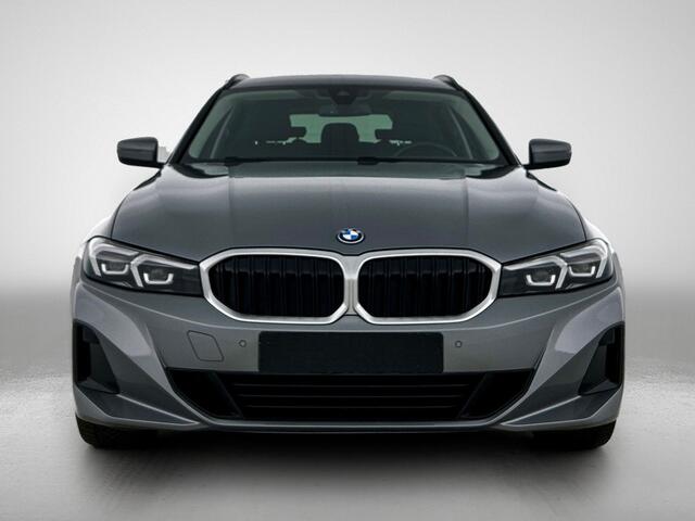 BMW 3-SERIE Touring 320e | Navi | Leder |