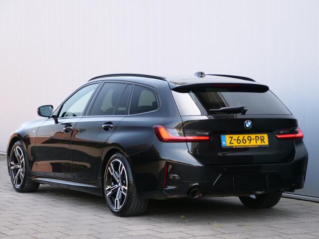 BMW 3-SERIE Touring 157pk M-Sport Automaat 318i Trekhaak / 18 Inch / Sporstoelen