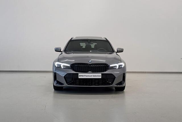 BMW 3-SERIE Touring 330e