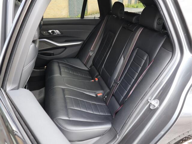 BMW 3-SERIE Touring M340i xDrive M Sport B58 6-cilinder | Laser | ACC | Pano | Harman/Kardon | 360°