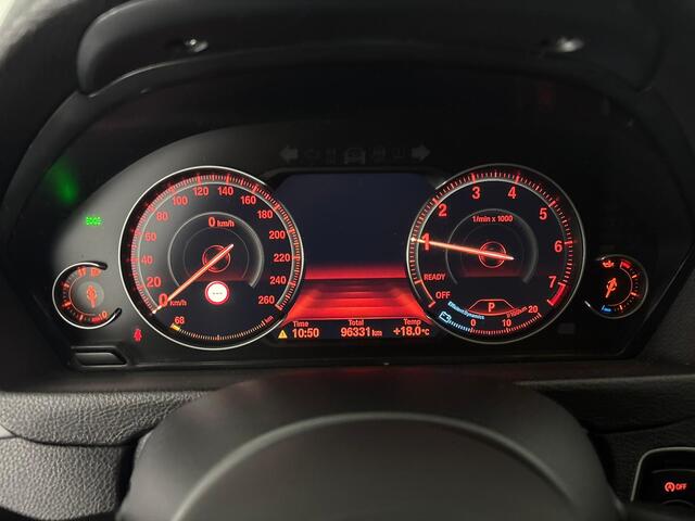 BMW 3-SERIE Touring 318i M Sport Edition | CARPLAY | CLIMA | CRUISE |