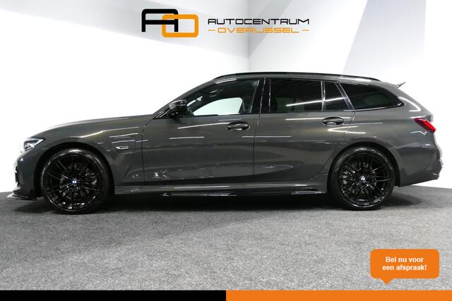 BMW 3-SERIE Touring 320e xDrive M Sport / M340i Diffuser / Black Diamond M Grille / M340i M Sport bumper pakket / Schuif-/kanteldak / Elektr. verstelbare voorstoelen (links met memory) / Stoelverwarming / Apple Carplay - Android Auto / Achteruitrijcamera / Ambienteve