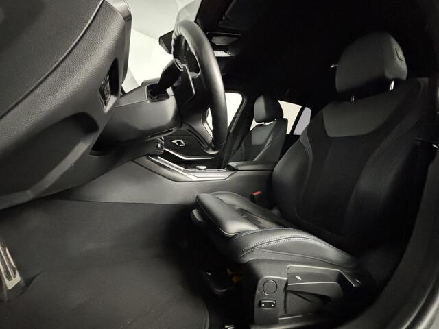 BMW 3-SERIE Touring 330e | M-Sport | 292pk