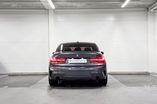 BMW 3-SERIE Sedan 318i Business Edition Plus | M-Sport | Comfort Access | HiFi | Stuurwielverwarming | Stoelverwarming