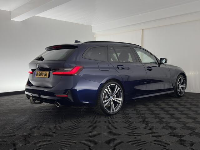 BMW 3-SERIE Touring 320e Business Edition Plus (Plug-in) (INCL.BTW) *PANO | LASER-LIGHT | LEATHER | HEATED-SPORTSEATS | HIFI-SOUND | KEYLESS | DIGI-COCKPIT | NAVI-FULLMAP | DAB | AMBIENT-LIGHT | PRIVACY-GLASS | ECC | PDC | CRUISE | 19''ALU | TOWBAR