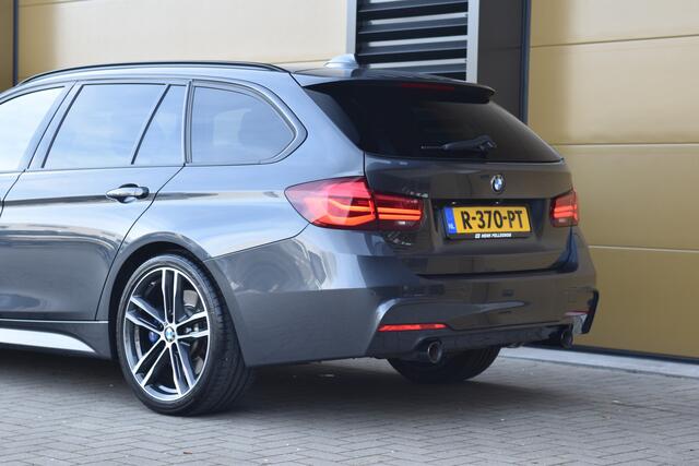 BMW 3-SERIE Touring 340i xDrive * M-Sport * Trekhaak * Apple CarPlay * 19'LM * Head-up * Sfeerverlichting *