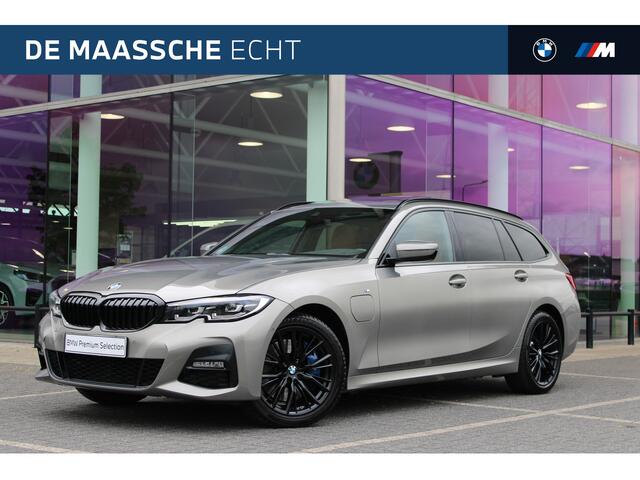 BMW 3-SERIE Touring 330e eDrive High Executive M Sport Automaat / Panoramadak / Sportstoelen / Achteruitrijcamera / LED / Stoelverwarming / Getint glas / Cruise Control