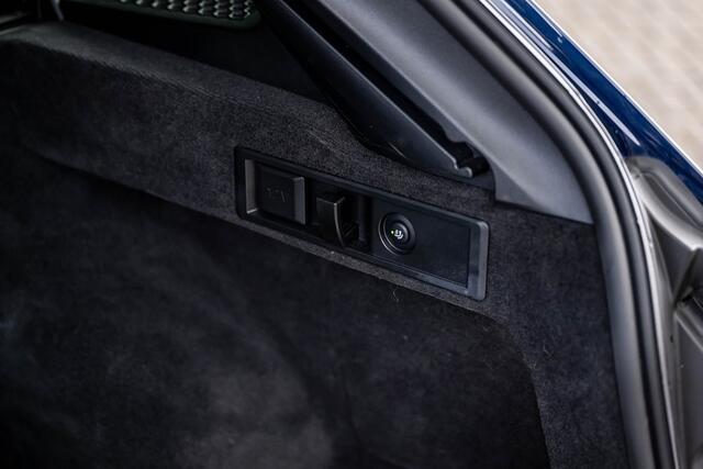 BMW 3-SERIE M340i xDrive Touring M Sport Pro | Panorama | Driving Ass. Prof. | Harman/Kardon | Memory | 360 Camera | Trekhaak |