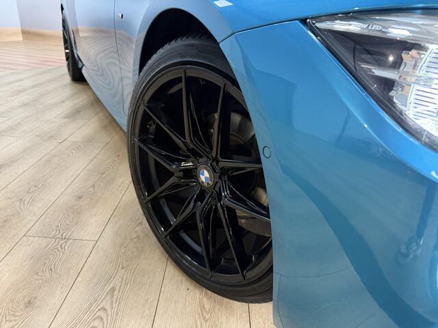 BMW 3-SERIE 320i M Sport Edition Individual Airco ECC | Virtual | Head Up | Camera | Stuur\Stoel Verwarming | Isofix | NAP