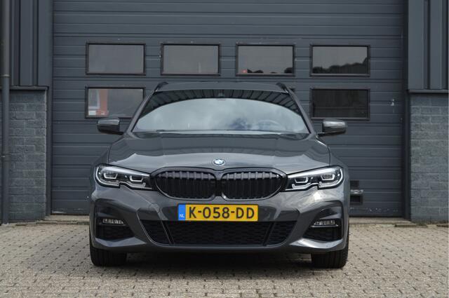 BMW 3-SERIE Touring 320i High Executive Edition | M-PAKKET | ORG. NL |