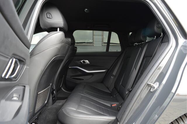 BMW 3-SERIE Touring 320i High Executive Edition | M-PAKKET | ORG. NL |