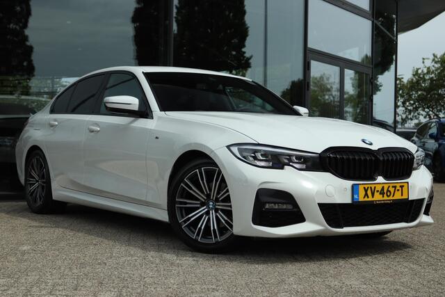 BMW 3-SERIE 320I EXECUTIVE EDITION M-SPORT | CARPLAY | HUD | NAVI | CRUISE | LED | STOELVERW. | AMBIENT LIGHT