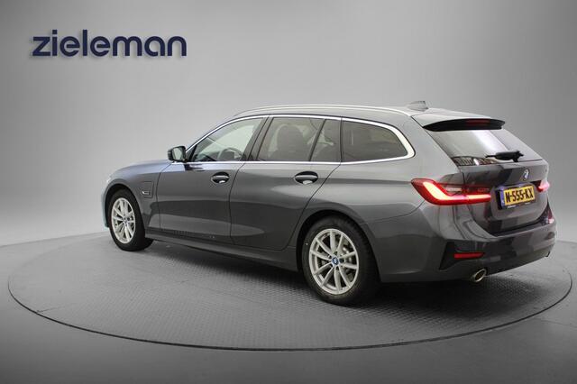 BMW 3-SERIE Touring 320e Business Edition Plus - Digitaal Cockpit, Carplay, Leer, Stoelverw.