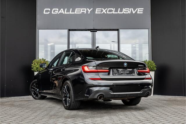 BMW 3-SERIE 330e High Executive - M Sport | Origineel NL | Stoelverwarming | Cruise Control | 18" Inch