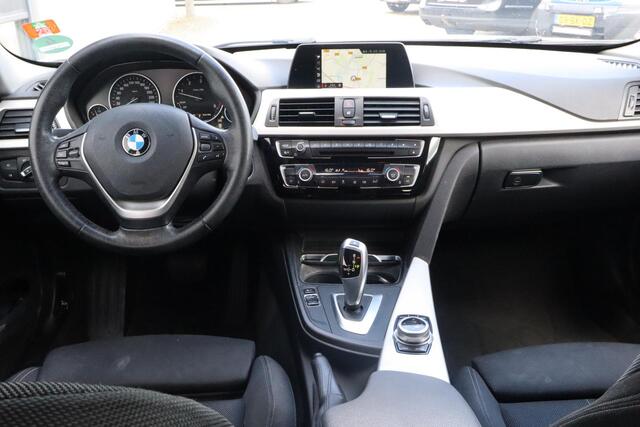 BMW 3-SERIE Touring 320d EDE Corporate Lease Executive