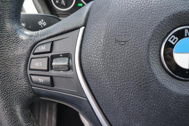 BMW 3-SERIE Touring 320d EDE Corporate Lease Executive