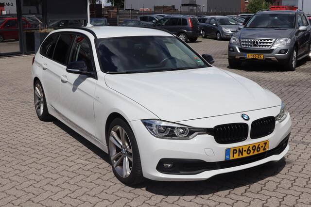 BMW 3-SERIE Touring 320d EDE Corporate Lease Executive