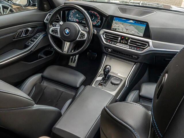 BMW 3-SERIE Touring 330e xDrive High Exe M-Sport PANO 19 INCH HARMAN KARDON CARPLAY