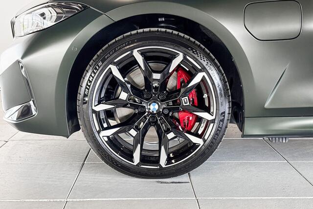 BMW 3-SERIE Touring 330e Innovation Pack M Sportpakket Pro Aut.