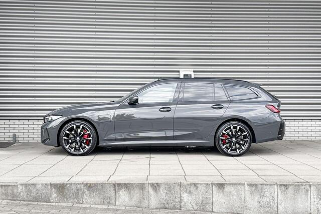 BMW 3-SERIE Touring 330e