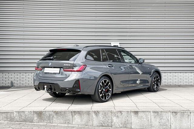 BMW 3-SERIE Touring 330e