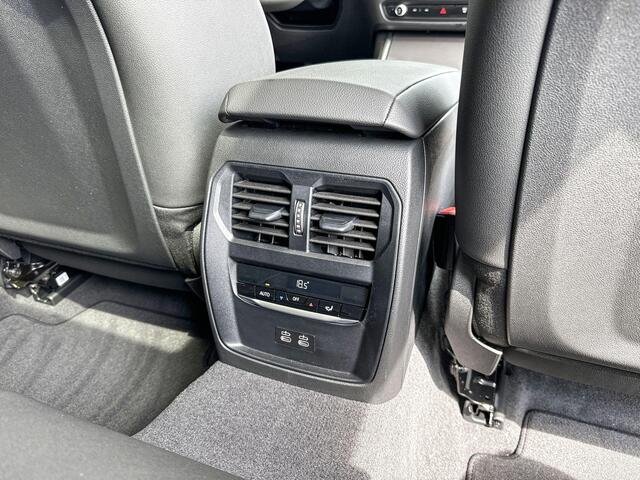 BMW 3-SERIE Touring 330e