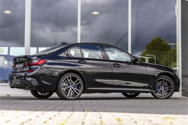 BMW 3-SERIE 320e Business Edition Plus M-Sport | Leder | NL Auto