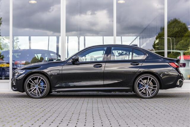 BMW 3-SERIE 320e Business Edition Plus M-Sport | Leder | NL Auto