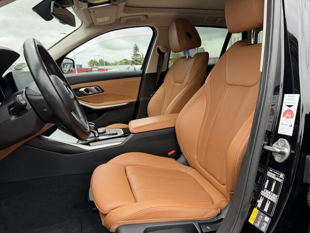 BMW 3-SERIE Touring 320e Business Edition Plus |PANO|LEDER|LED|ST VWM|SFEERVERL.|M STUUR