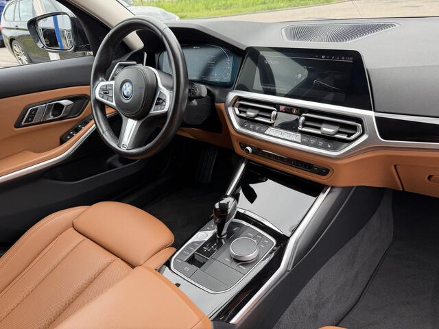 BMW 3-SERIE Touring 320e Business Edition Plus |PANO|LEDER|LED|ST VWM|SFEERVERL.|M STUUR