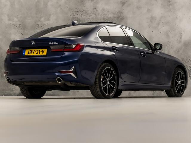 BMW 3-SERIE 330e High Executive 252Pk Automaat (SCHUIFDAK, DEALER ONDERHOUDEN, APPLE CARPLAY, GROOT NAVI, CAMERA, GETINT GLAS, BRUIN LEDER, SPORTSTOELEN, STUUR/STOELVERWARMING, SFEERVERLICHTING, NIEUWSTAAT)