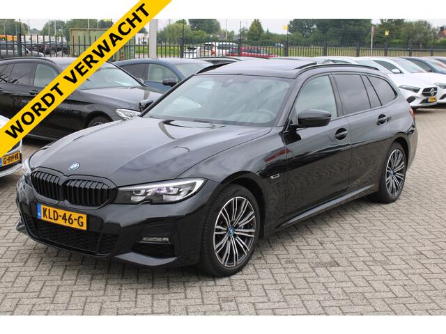 BMW 3-SERIE Touring 330e High Executive M-SPORT PANORAMADAK MEMORY KEY-LESS CAMERA CARPLAY