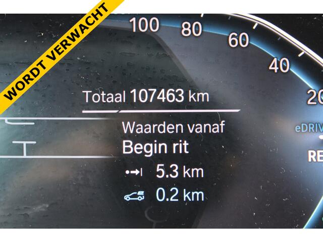 BMW 3-SERIE Touring 330e High Executive M-SPORT PANORAMADAK MEMORY KEY-LESS CAMERA CARPLAY