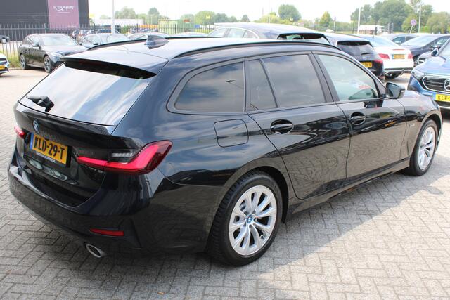 BMW 3-SERIE Touring 320e High Executive LEDER NAVI CARPLAY TREKHAAK