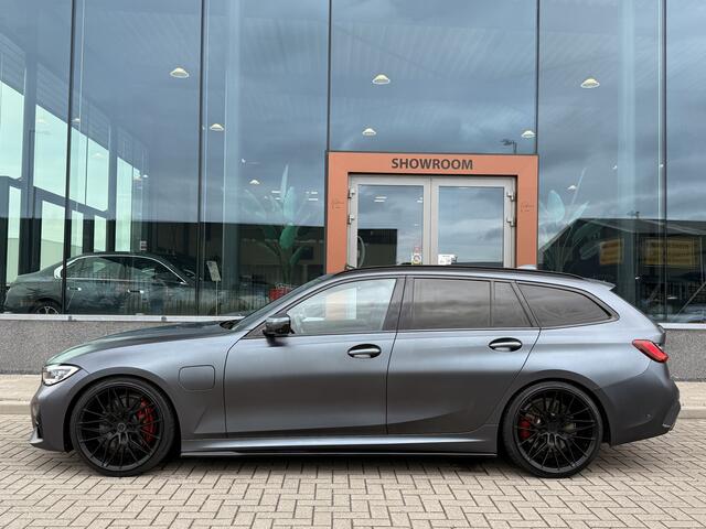 BMW 3-SERIE Touring 330e High Executive M-Sport | Harman / Kardon | Pano | Leder | 360 | Laser Led | Apple Carplay