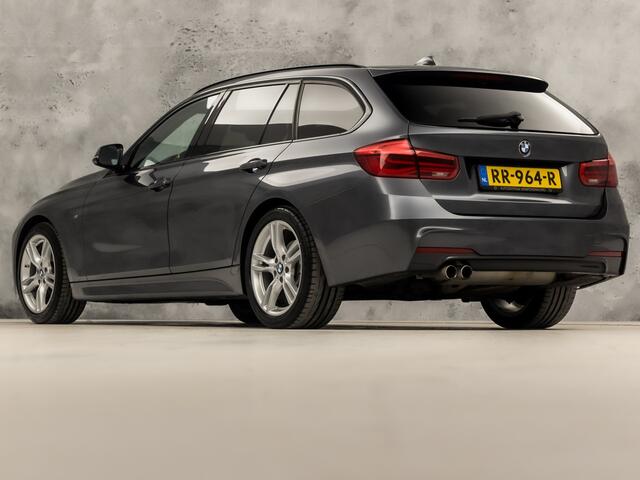 BMW 3-SERIE 320i M Sport High Executive 184Pk Automaat (GROOT NAVI, DEALER ONDERHOUDEN, CLIMATE, LEDER, STOELVERWARMING, SPORTSTOELEN, PARKEERSENSOREN, GETINT GLAS, NIEUWSTAAT)