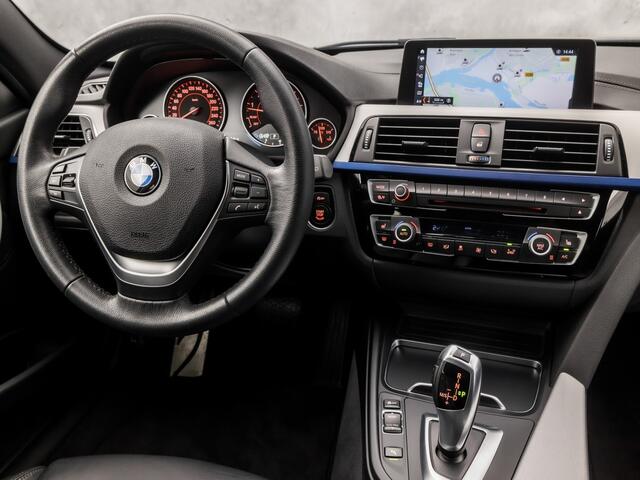 BMW 3-SERIE 320i M Sport High Executive 184Pk Automaat (GROOT NAVI, DEALER ONDERHOUDEN, CLIMATE, LEDER, STOELVERWARMING, SPORTSTOELEN, PARKEERSENSOREN, GETINT GLAS, NIEUWSTAAT)