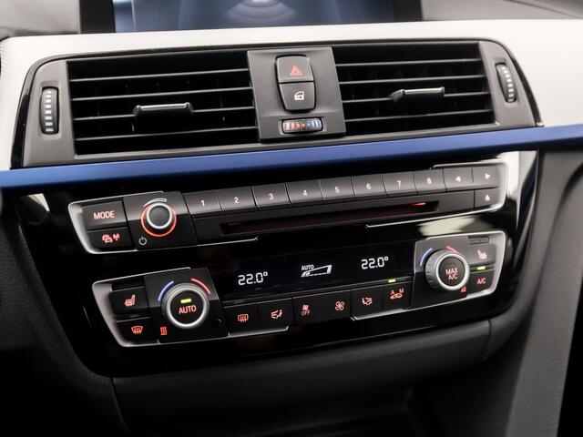 BMW 3-SERIE 320i M Sport High Executive 184Pk Automaat (GROOT NAVI, DEALER ONDERHOUDEN, CLIMATE, LEDER, STOELVERWARMING, SPORTSTOELEN, PARKEERSENSOREN, GETINT GLAS, NIEUWSTAAT)