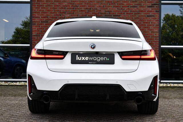 BMW 3-SERIE 330d M-Sport Pro Pano H/K HUD El-zetels Parelmoer-wit!