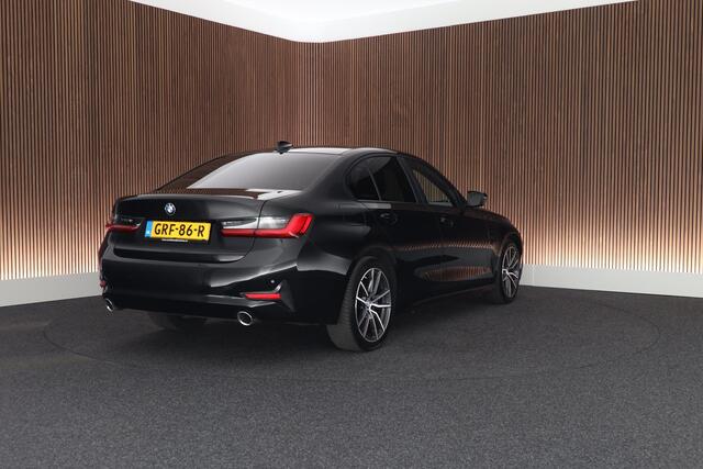 BMW 3-SERIE 330e 292pk LED Navigatie PDC