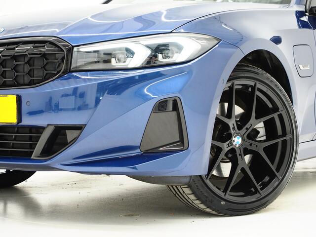 BMW 3-SERIE Touring 320e xDrive LCI Shadow Line | Camera | Stoelverwarming | Cruise | LED | DAB | Carplay