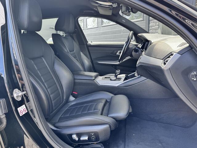 BMW 3-SERIE Touring 330e Business Edition Plus Dealer OH | Leder | Memory | Carplay | ¤22.900,- incl. BTW