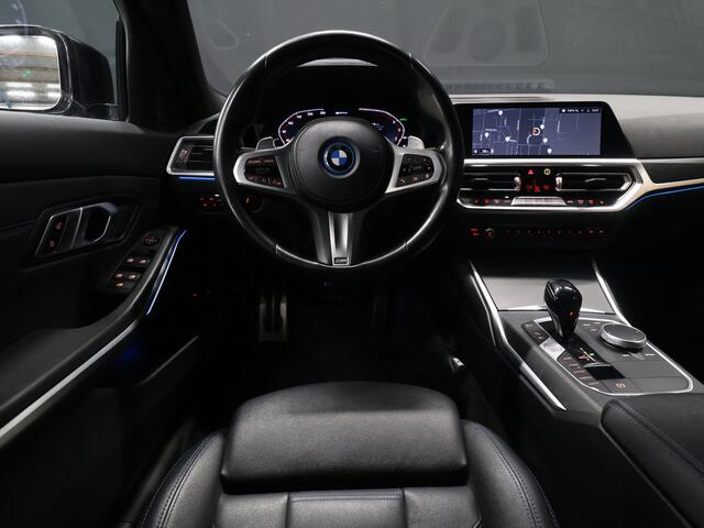 BMW 3-SERIE Touring 330e xDrive M Sport [SCHUIFKANTELDAK, CAMERA, APPLE CARPLAY, TREKHAAK, ANDROID, STOELVERWARMING, PDC V+A, CRUISE, CLIMATE 3-ZONE, LASERLICHT, HIFI AUDIO, COMFORT ACCESS, DIGITAL DASH, ELEKTRISCHE ACHTERKLEP, NIE