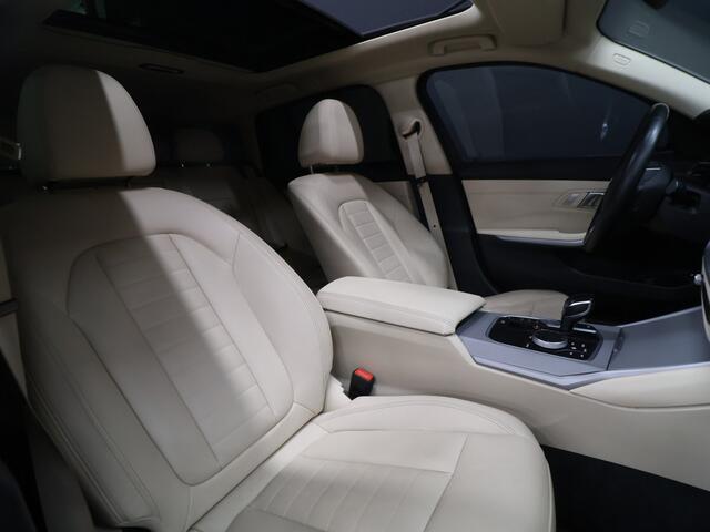 BMW 3-SERIE Touring 320e Business Edition Plus [SCHUIFKANTELDAK, APPLE CARPLAY, ANDROID, STOELVERWARMING, PDC V+A, CRUISE, CLIMATE 3-ZONE, LASERLICHT, COMFORT ACCESS, VOL LEDER, DIGITAL DASH, LED KOPLAMPEN, ELEKTRISCHE ACHTERKLEP, NIEUWST