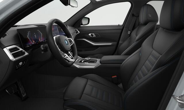 BMW 3-SERIE 330e M Sport Edition Active Cruise Control - Elektrisch verstelbare/verwarmde voorstoelen - Head up - Sportstoelen - Parking Assistant Plus - Extra getint glas - Comfort Access - Elektrische achterklep -