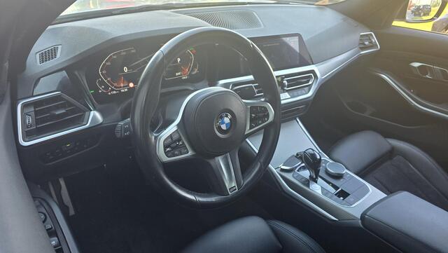 BMW 3-SERIE 318i High Executive |DOH|BTW|Automaat