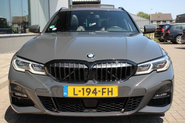 BMW 3-SERIE Touring 320i High Executive M Pakket | Pano | Laser | Leder | ACC | Apple Carplay |