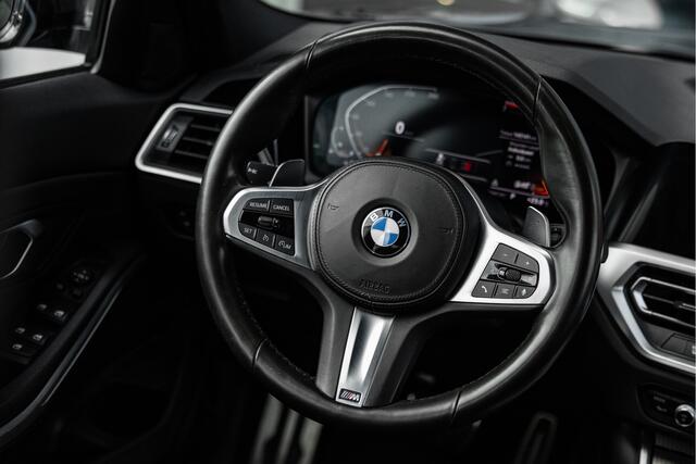 BMW 3-SERIE 320i Executive Edition M-Sport Dravitgrau | 19" | NL Auto